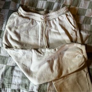 Fabletics Weekend Baggy Joggers